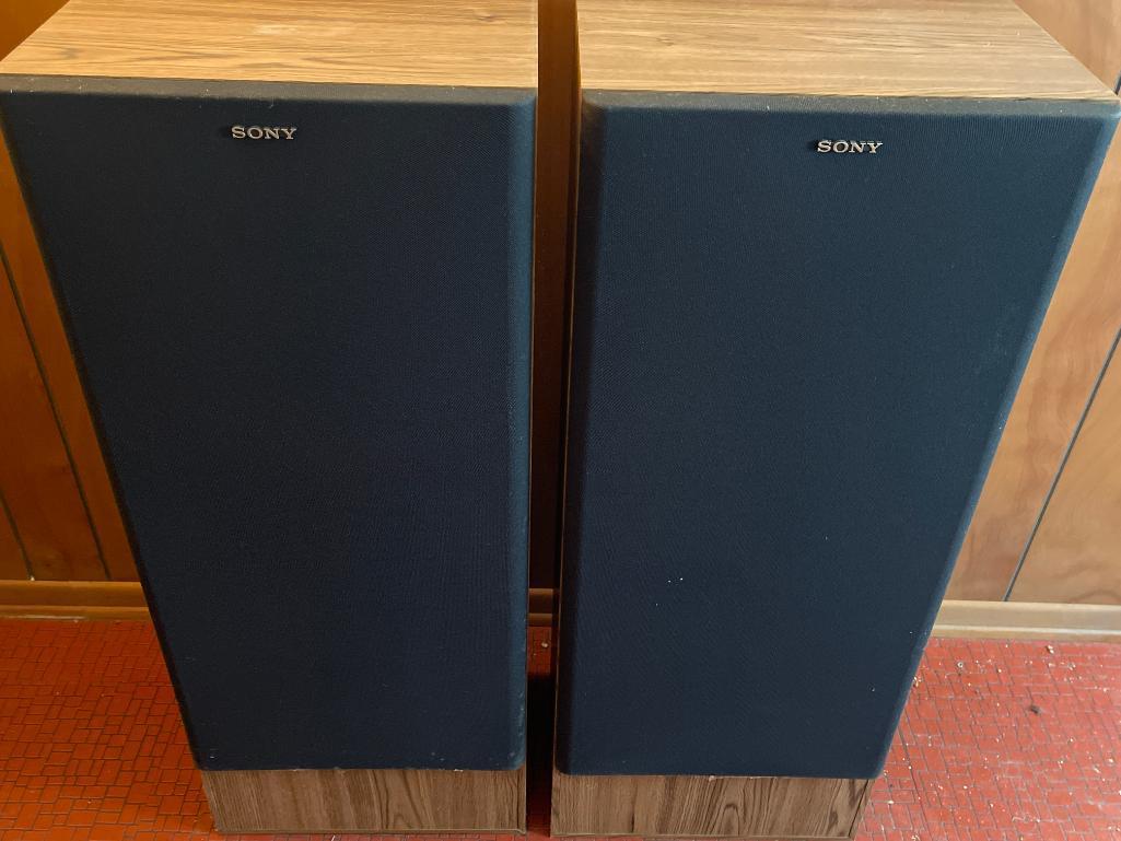 Pair of Sony SS-U420 Floor Speaker