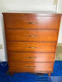 Vintage Short Chest of Drawers
