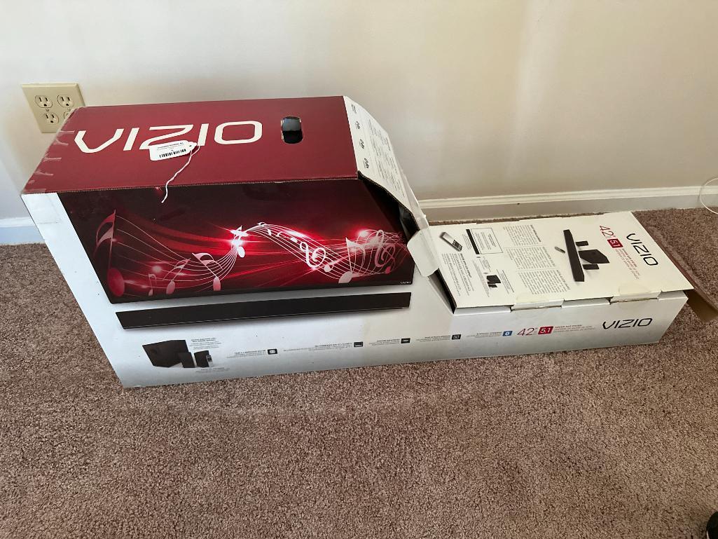 Vizio 42 Inch 5.1 Sound Bat System with Box