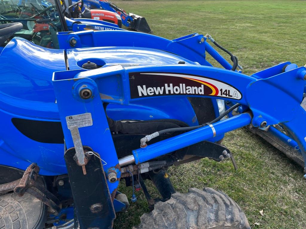 New Holland TC33DA Compact Tractor