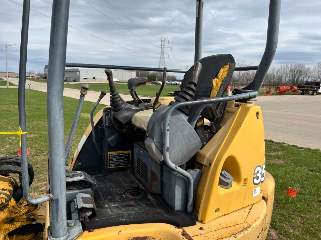 Deere 35ZTS Mini Excavator