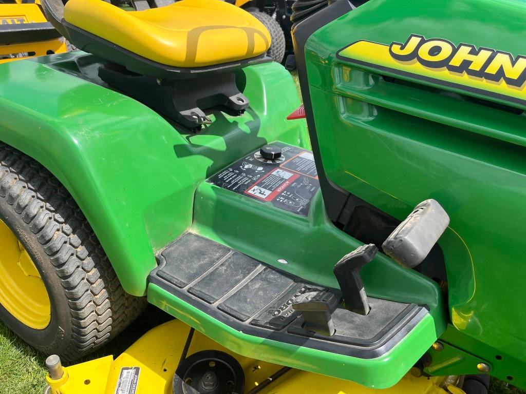 John Deere 345 Garden Tractor