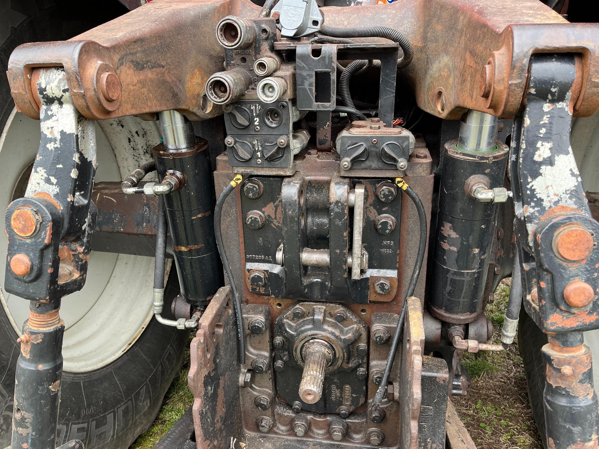 Case IH MX285 Magnum Tractor