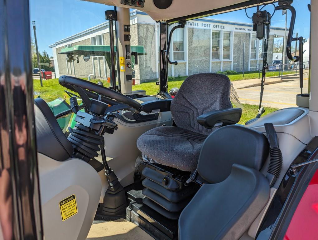 2018 Massey Ferguson 4710 Cab Tractor