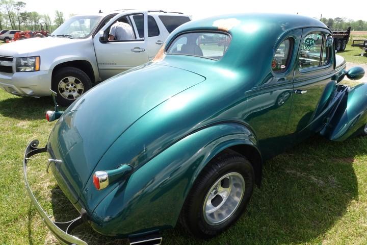 #8201 1937 CHEVY COUPE HOT ROD 4 SPEED SHOWING 33043 MILES ROCKET ALUM WHEE