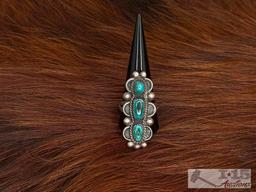 Native American Sterling Silver Ring with 3 Turquoise Stones, 12.24g