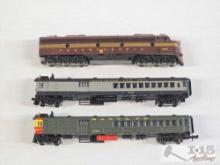 (3) N Scale Locomotive & Passenger Model Trains