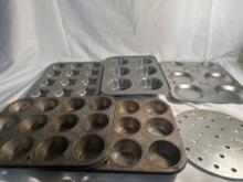 Muffin/ Cupcake Pans Lot