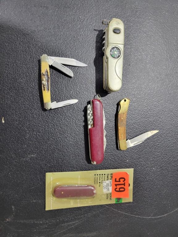 Misc Pocket Knives Small lot of misc pocket knives, no name brands in lot.  Two multi-function or mu
