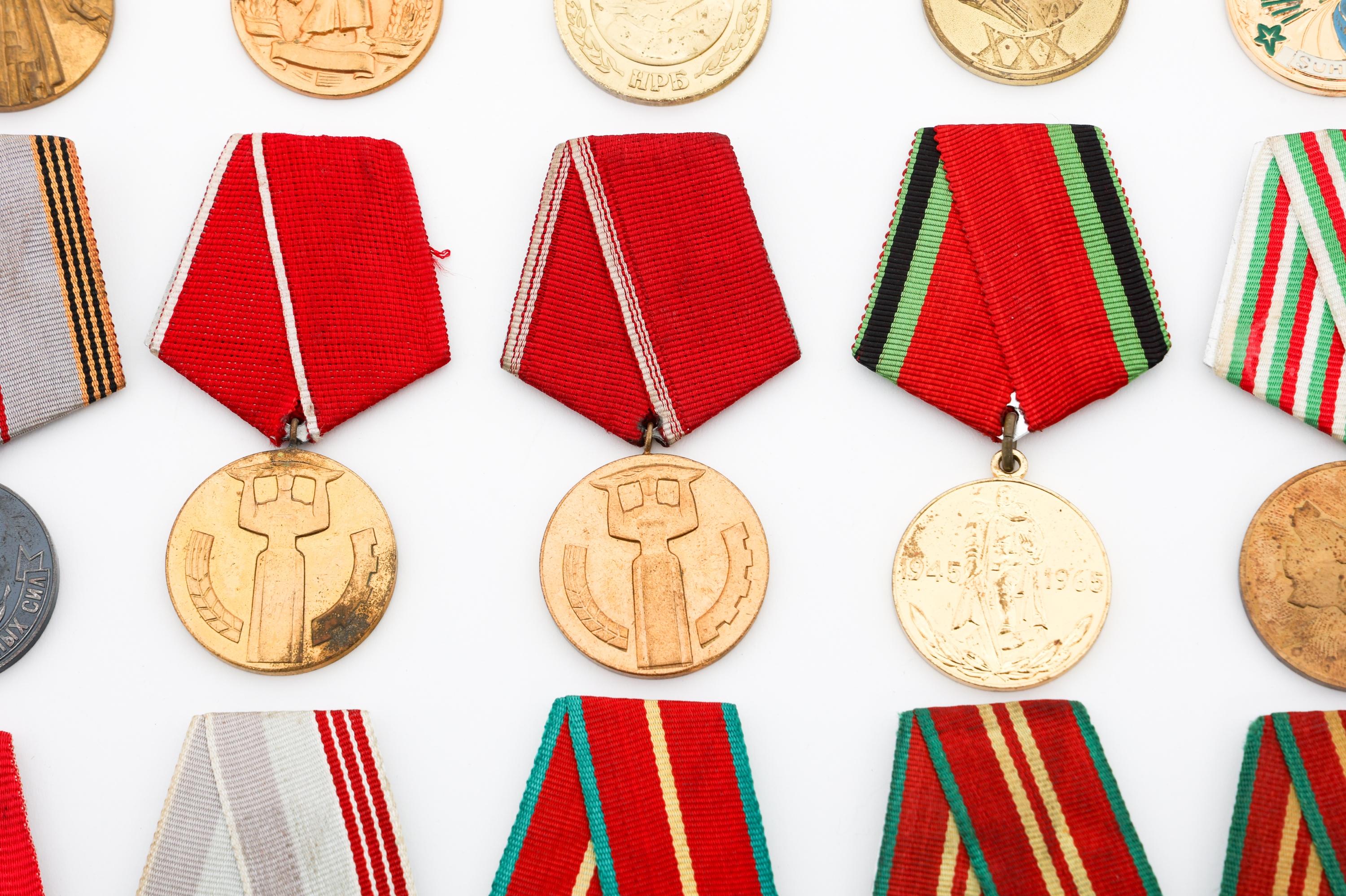 WWII - COLD WAR USSR SERVICE & JUBILEE MEDALS