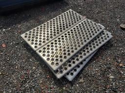 3 Aluminum Deck Plates