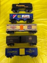 Assorted Lot Of Lionel Advertisement Rail Cars