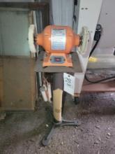 Central Machinery 6 inch bench grinder/polisher with base