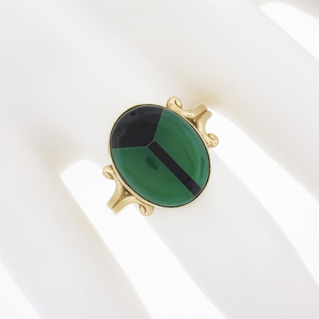 Vintage 14K Gold Oval Bezel Inlaid Chrysoprase & Black Onyx Scarab Beetle Ring