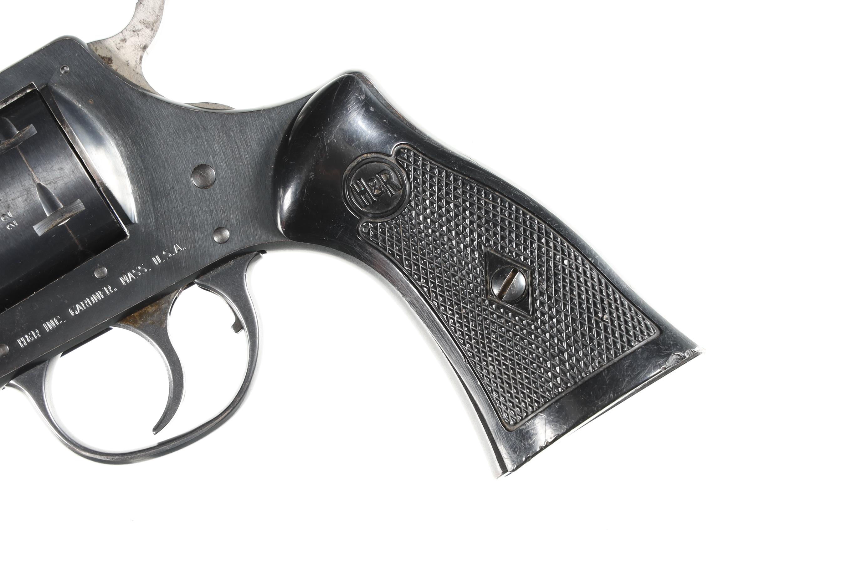 H&R 666 Revolver .22 wmr