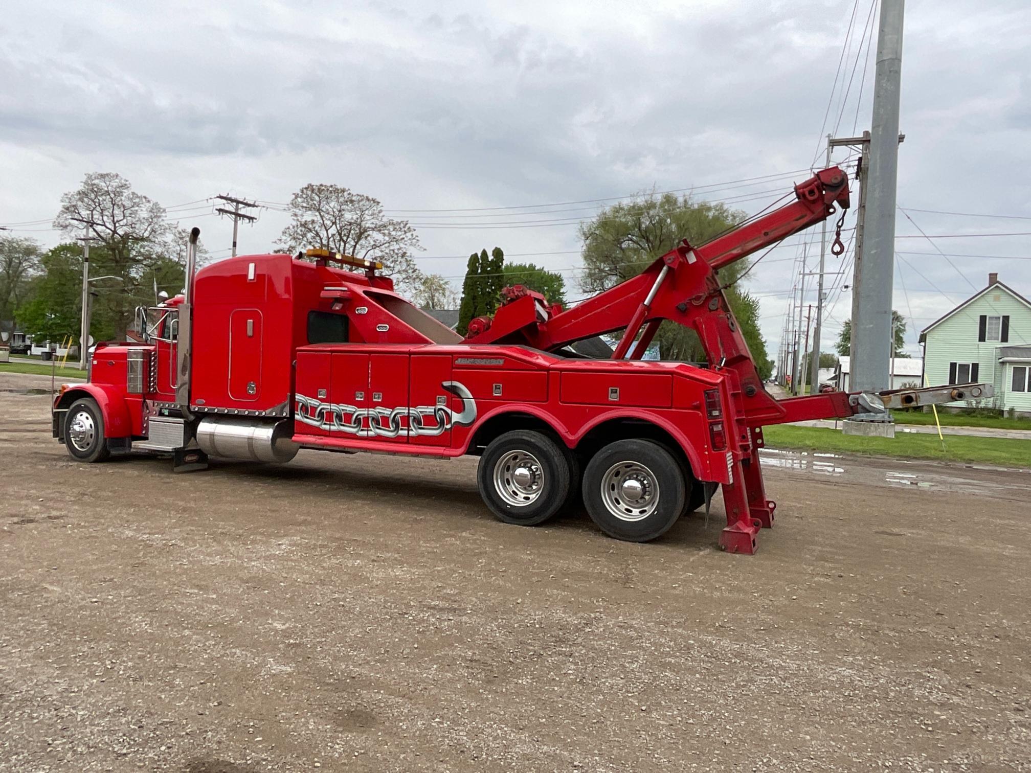 2003 Peterbilt 379 Heavy Wrecker