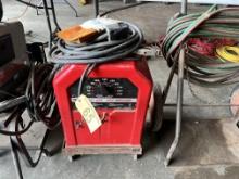 LINCOLN ELECTRIC AC-225 ARC WELDER W/ CART & WELDING GLOVES