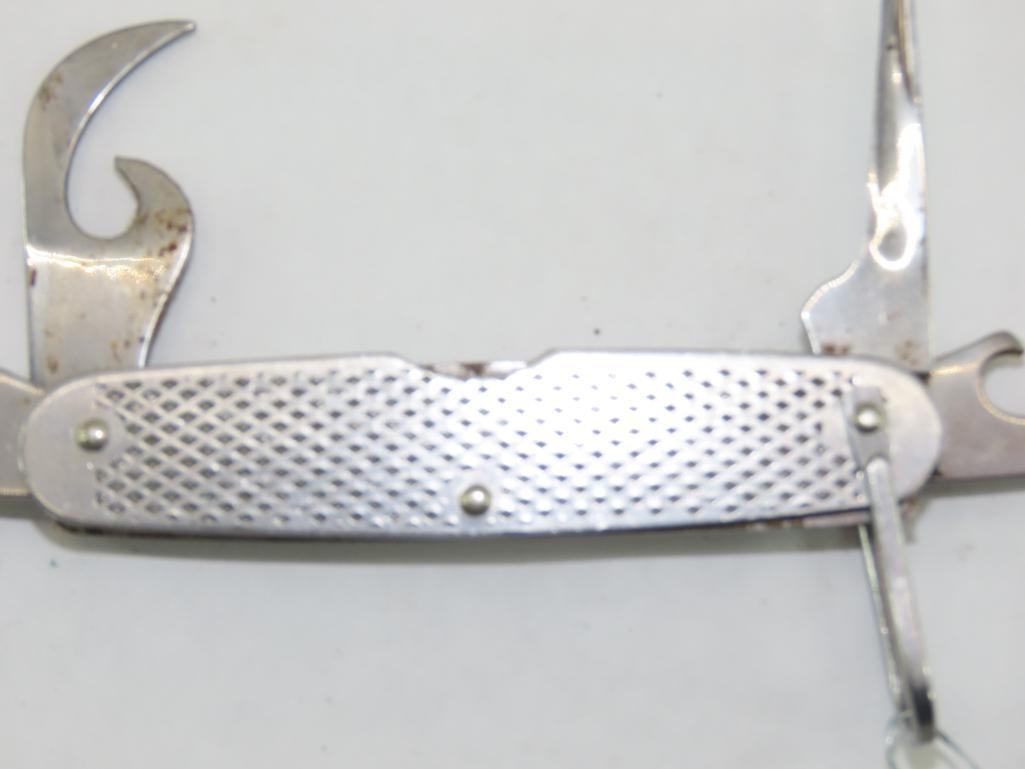 (2) Camillus 4- Blade Folding Knives