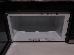 GE Under Cabinet Mount Microwave