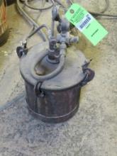 1 1/2 Gallon Binks Pressure Pump Spray