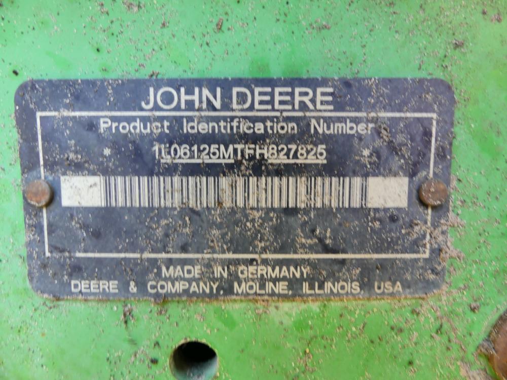 2015 John Deere 6125M