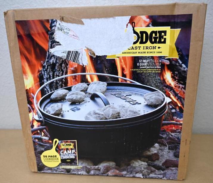 Lodge 12" 6QT Camp Dutch Oven