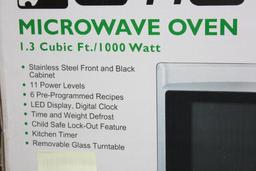 Emerson Professional Series 1.3 Cubic Ft. Microwave New in Box