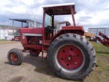 International 986 2wd w/ Cab, NO SIDE OR REAR GLASS, READS 164 HRS., PTO, D