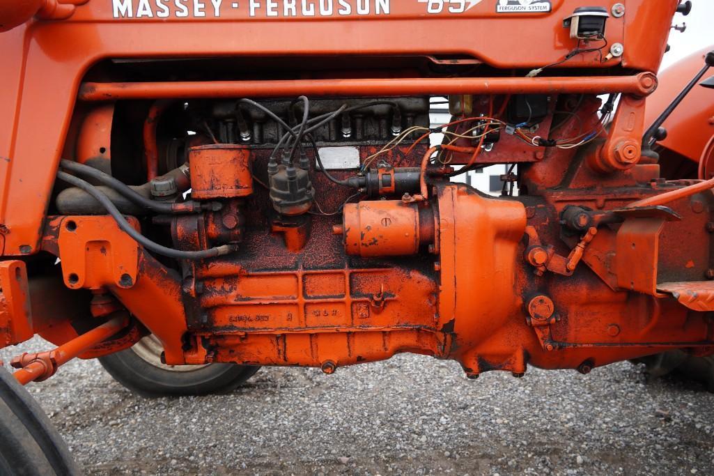 1964 Massey-Ferguson MF65 Tractor
