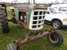 Oliver 770 Gas Antique Tractor, Later Model w/ Fiberglass Grill & Flat Top