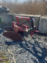 3-Point Hitch 2-Bottom Plow & Disc Attachment