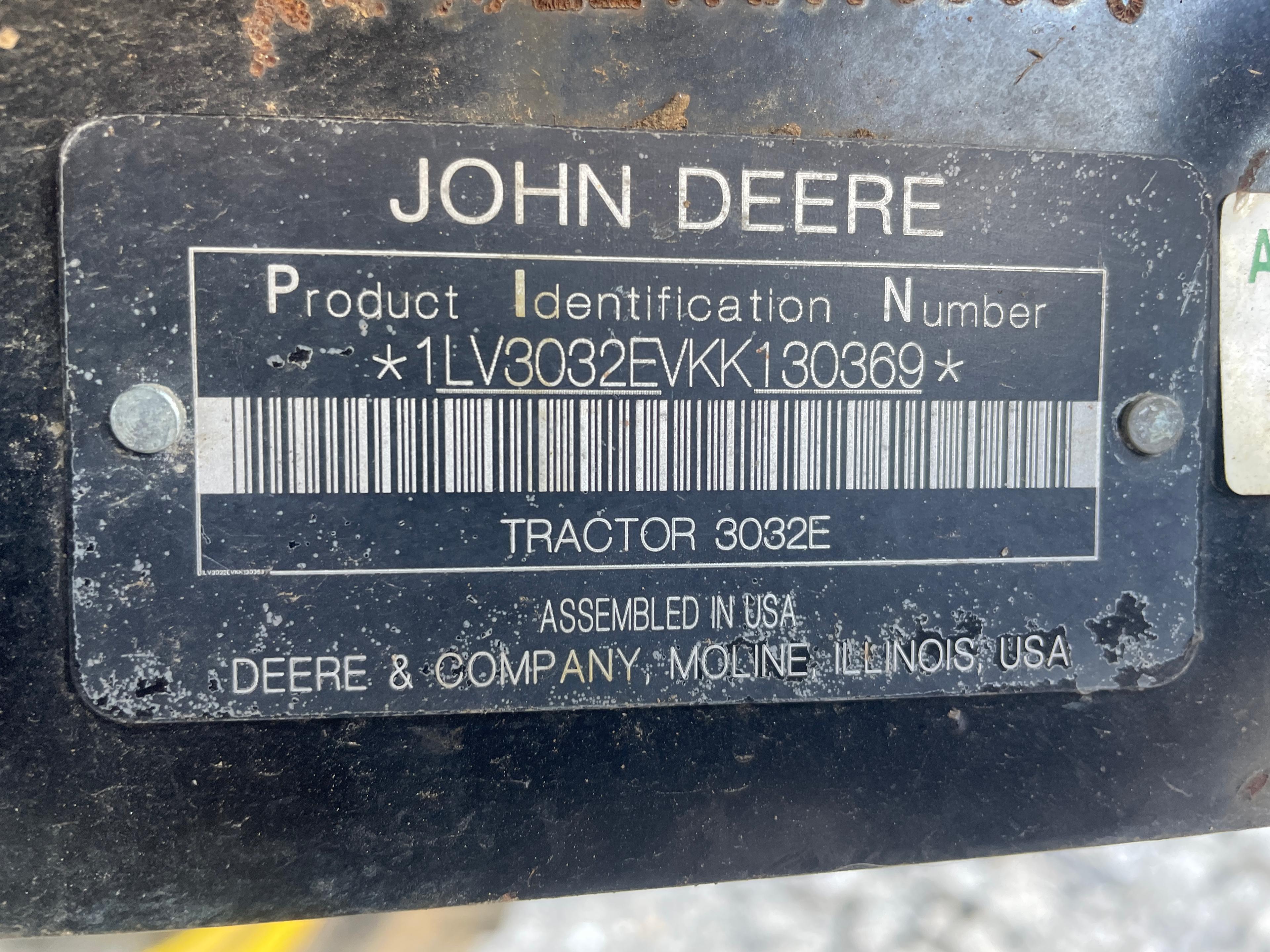 John Deere 3032E Hydrostatic 4X4 Tractor W/ Tiller