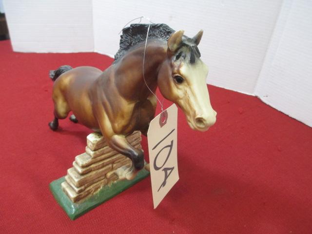 Breyer Molding Co. Equestrian Jumper Horse