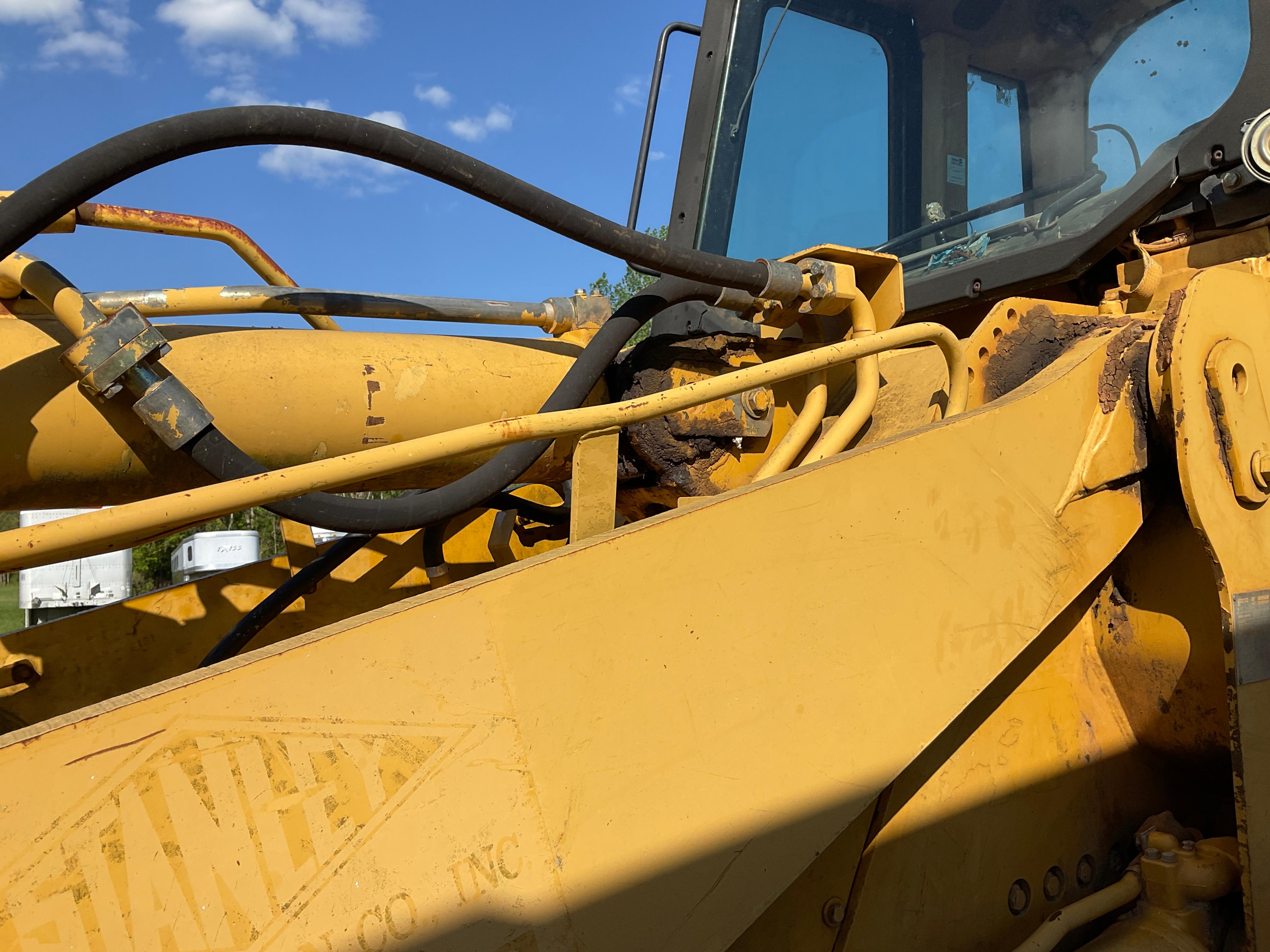 2003 CAT Tract Loader 963C
