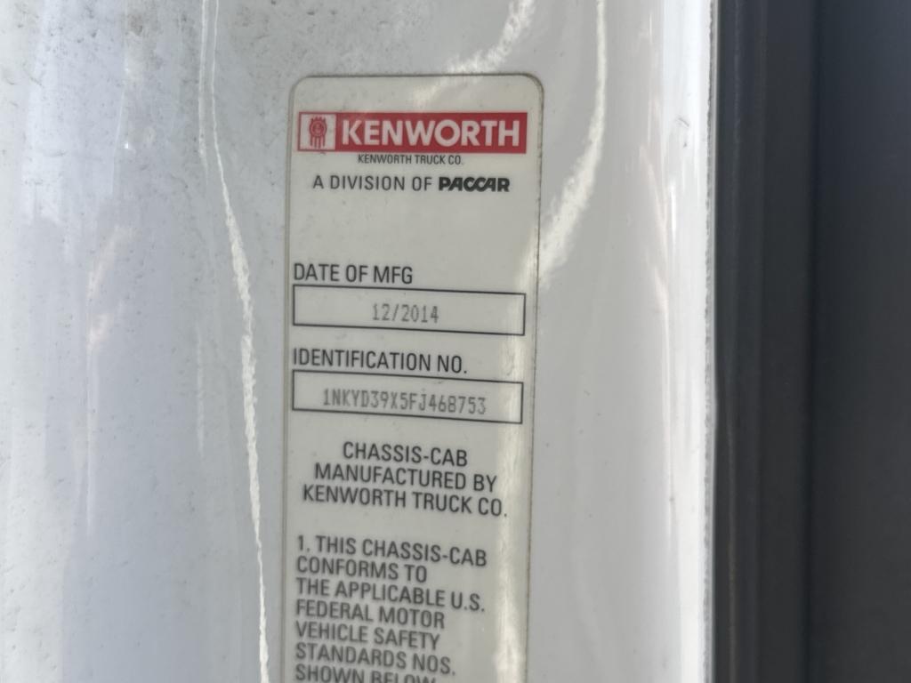 2015 Kenworth T680 Day Cab