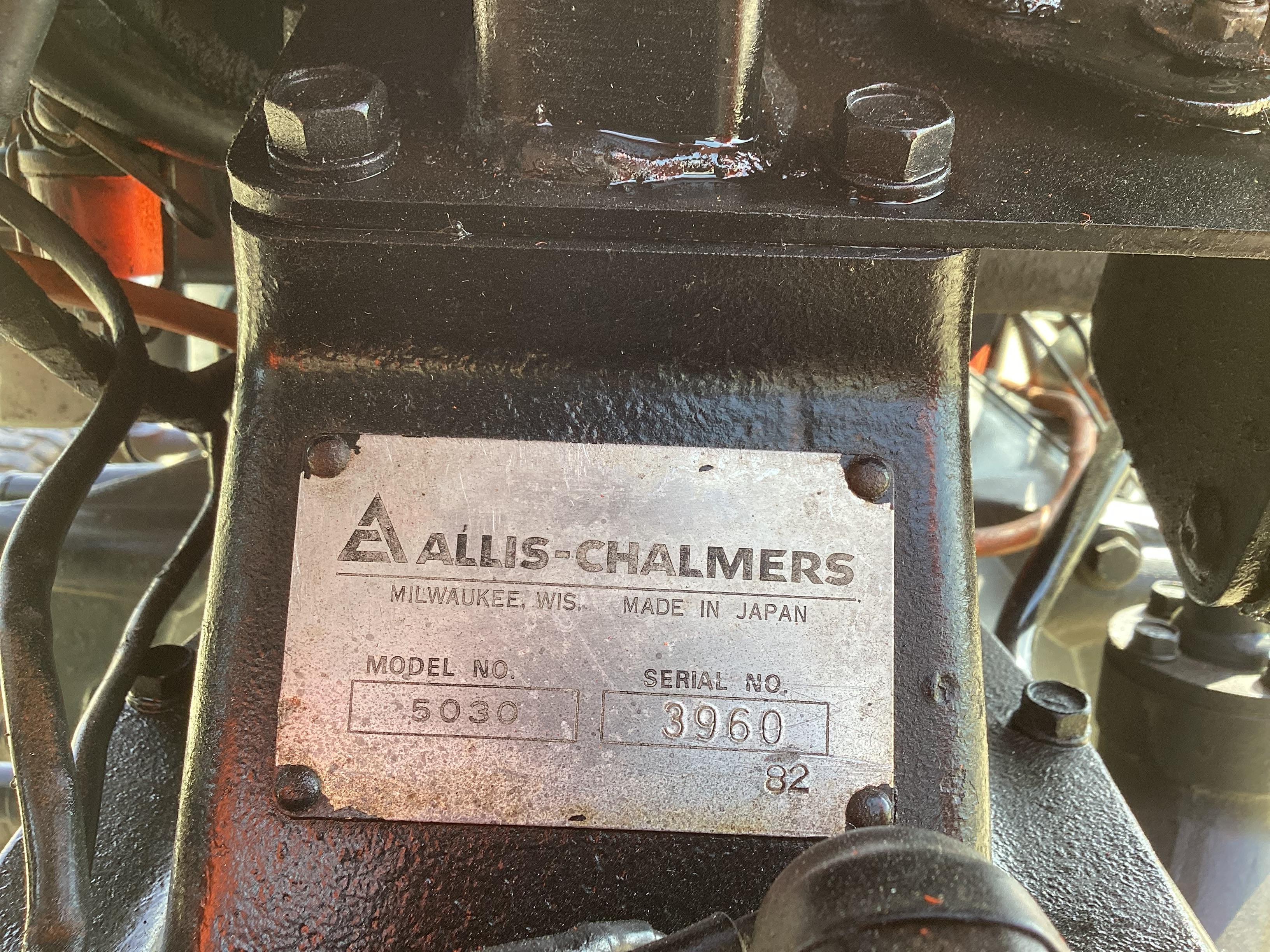 Allis Chalmers 5030 Tractor w/ Atlas Landscape Box