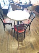 Round table 3' with 4 chair (sold per item)