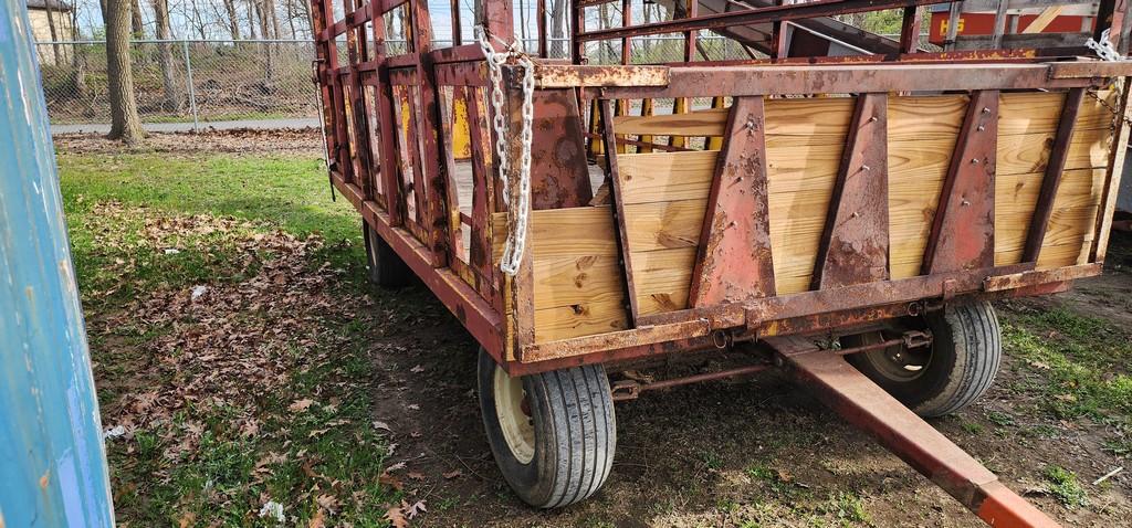 8x16 Metal Rack Hay Wagon