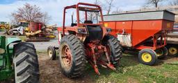 1977 International 886 Tractor (RIDE AND DRIVE)