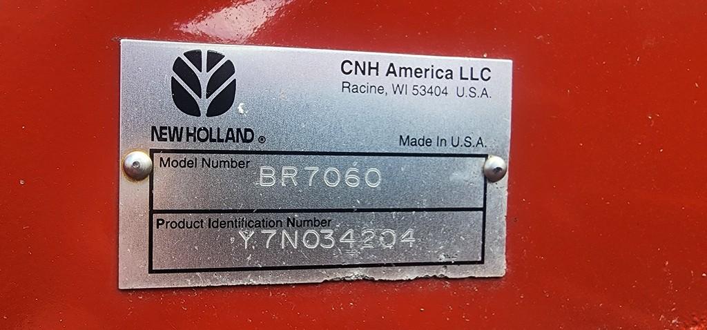 New Holland BR7060 Round Baler