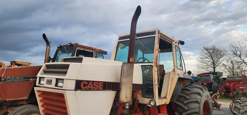 Case 2590 Tractor (RUNS) (LOCAL ESTATE)