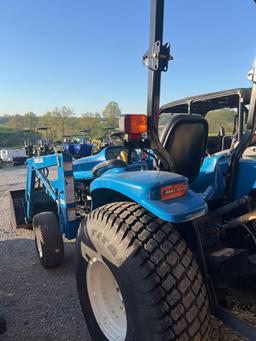 TC29 New Holland Tractor