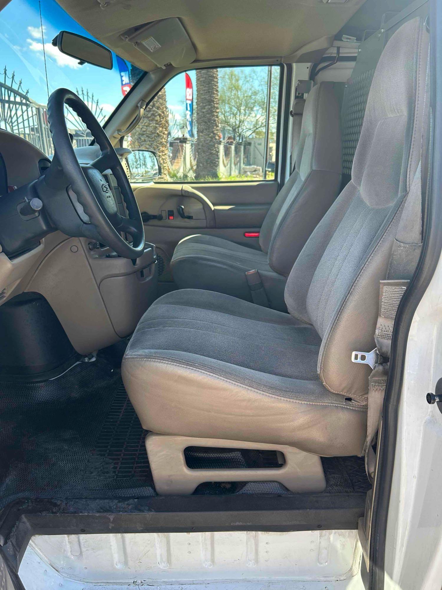 2000 Chevrolet Astro Van