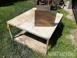 37in. x 43in. x 21in. Metal table