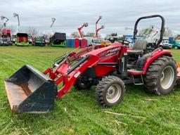 2011 CASE 45 FARMALL 4X4 TRACTOR WITH LOADER. 413 HOURS