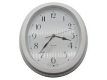 G.C. Landon White Oval Wall Clock - Works!
