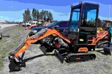 New AGT enclosed cab mini excavator with manual thumb bucket and blade, model #QH13R