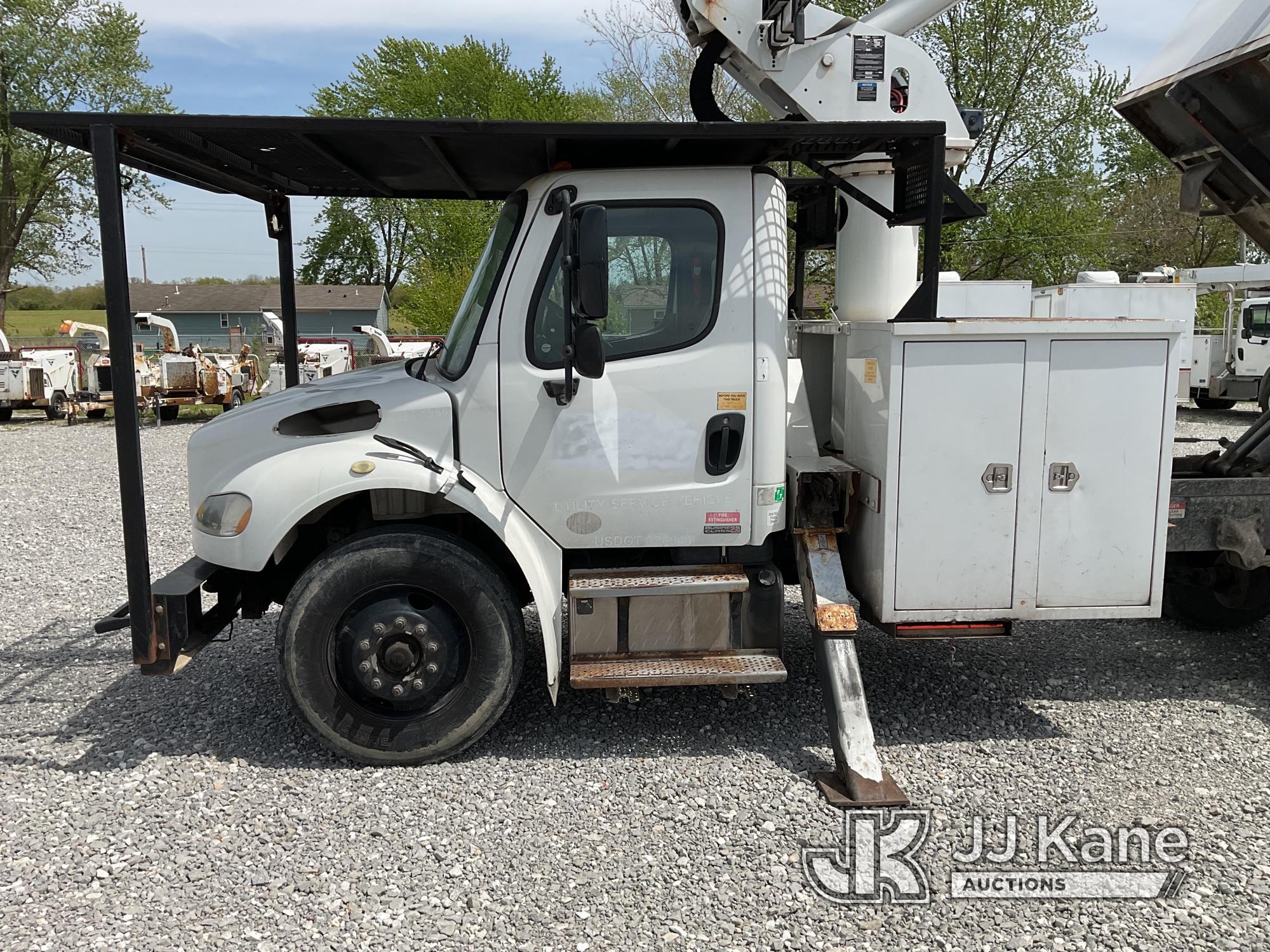(Hawk Point, MO) Altec LRV55, Over-Center Bucket mounted behind cab on 2011 Freightliner M2106 Chipp