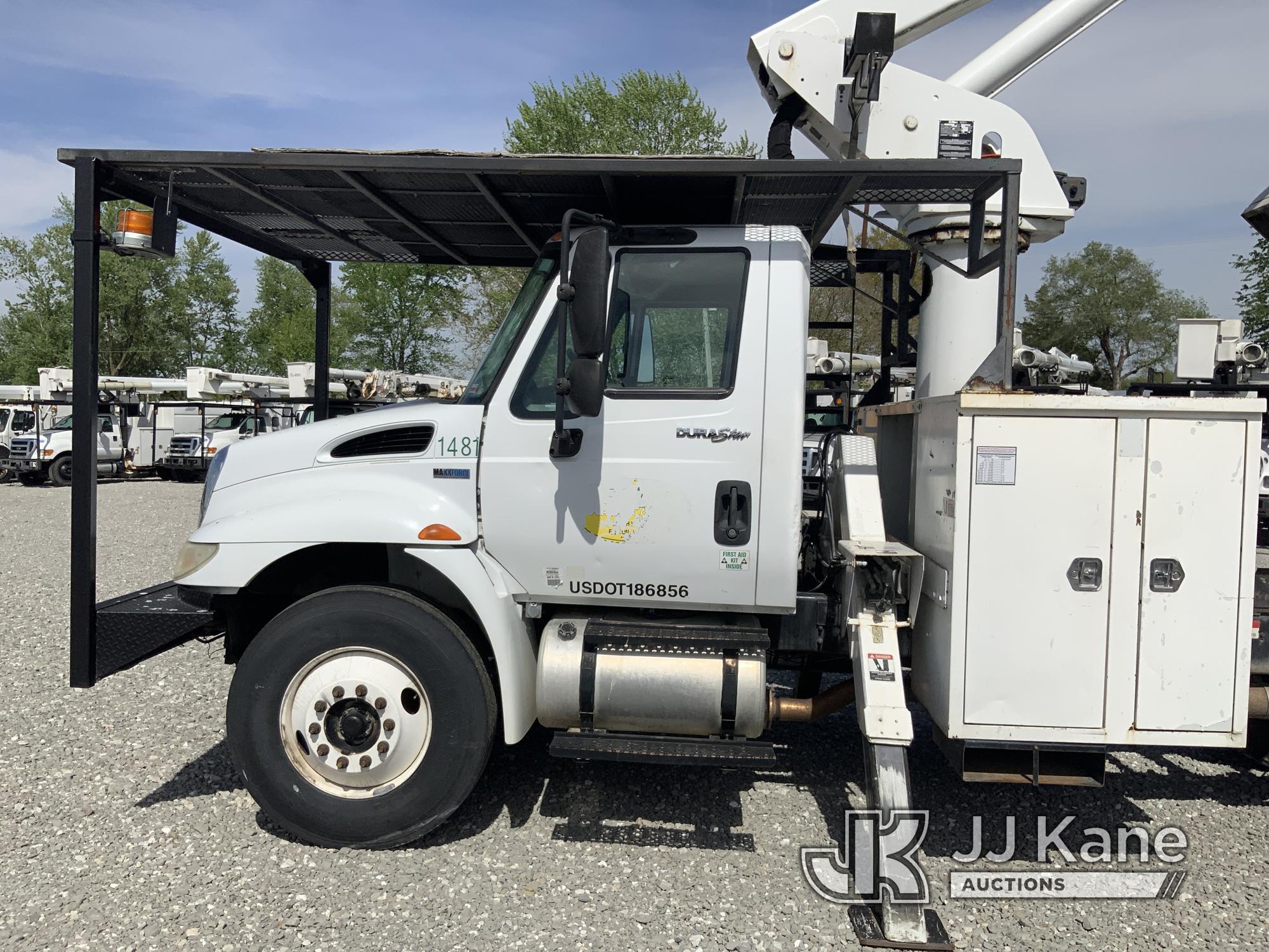 (Hawk Point, MO) Altec LRV-56, Over-Center Bucket Truck mounted behind cab on 2012 International 430