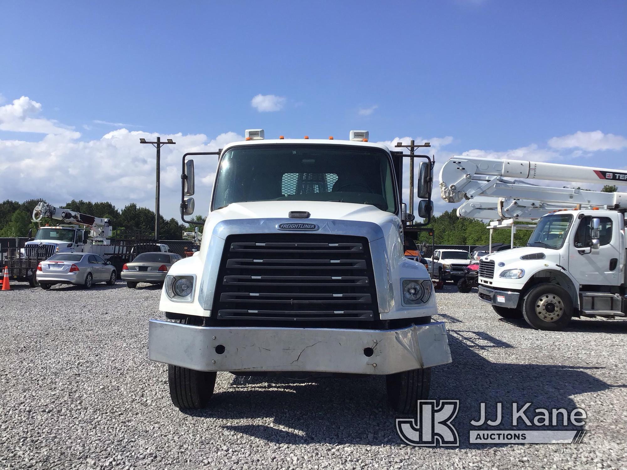 (Covington, LA) 2015 Freightliner 114SD Flatbed/Utility Truck Runs & Moves